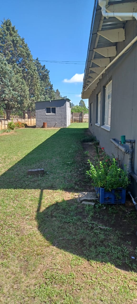 2 Bedroom Property for Sale in Matlakeng Free State